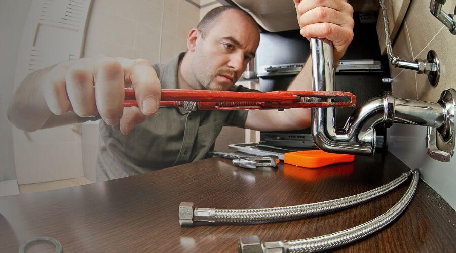 Local expert plumbing services in Point Of Rocks, WY